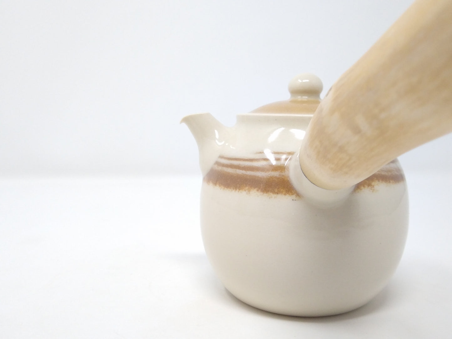 370ml Swirled Porcelain Kyusu